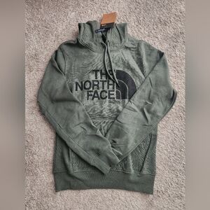 NWT North Face Half Dome Hoodie